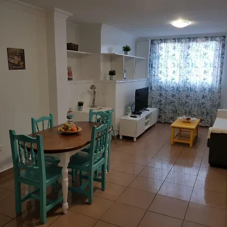 Summer Breeze Apartment